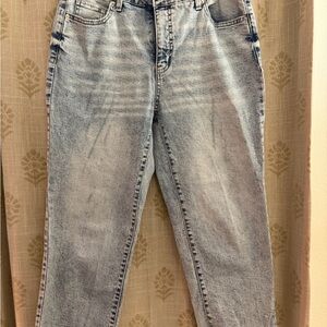 Time and Tru Light Wash Denim Pants